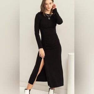 Acasey SIZE MEDIUM Black Side Ruching Premium Knit Midi Dress